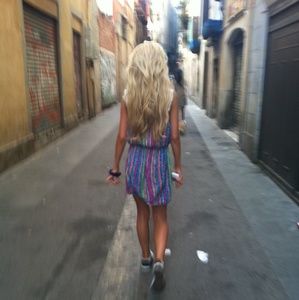 Meet your Posher, Alma